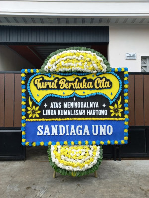 Papan Bunga Duka di Tangkahan